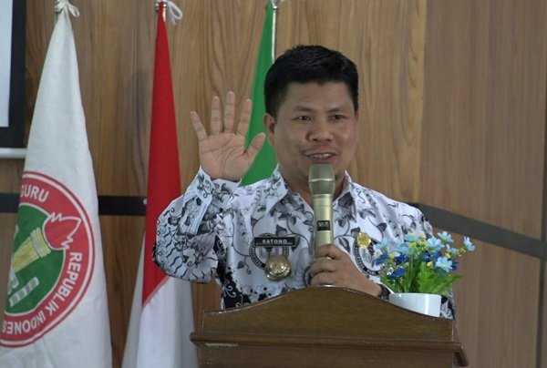 Bupati Sambas H. Satono