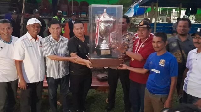 Fogotomas Cup