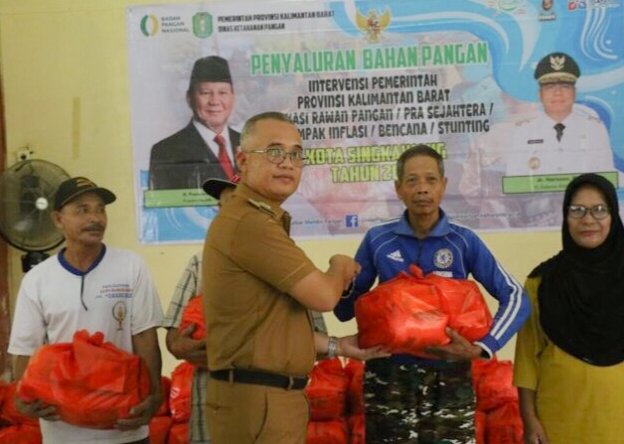 Pemkot Singkawang Salurkan Paket Pangan Nataru