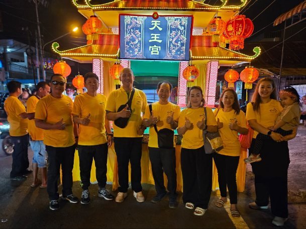 YSN Juara 1 Pawai Mobil Hias Festival Cap Go Meh Singkawang 2025