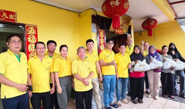 YSN Kembali Bagikan 1.000 Paket Lebaran Jelang Idul Fitri 1447 H