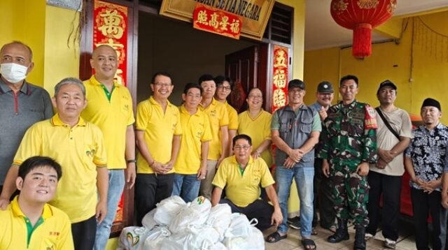 YSN Kembali Bagikan 1.000 Paket Lebaran,Konsisten Berbagi Jelang Idul Fitri